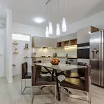 Olive Three Bedroom Apartmán *