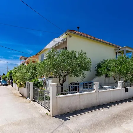 Olive Three Bedroom *