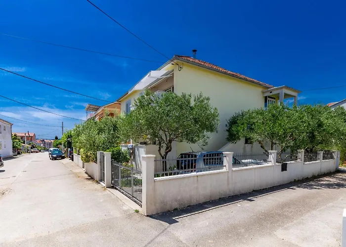 Olive Three Bedroom *