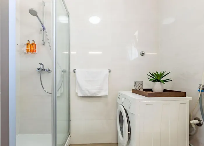 Olive Three Bedroom شقة زادار